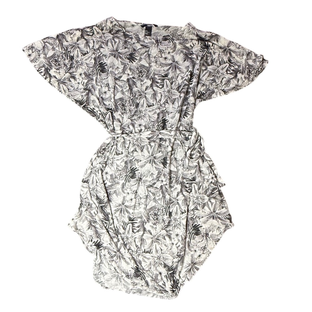 H&M Floral Print Dress Black White Short‎ Sleeve Casual Dress Size Small